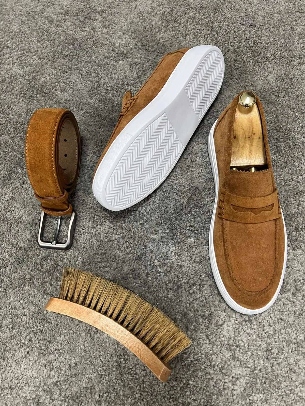 Brent Tan Men's Loafer
